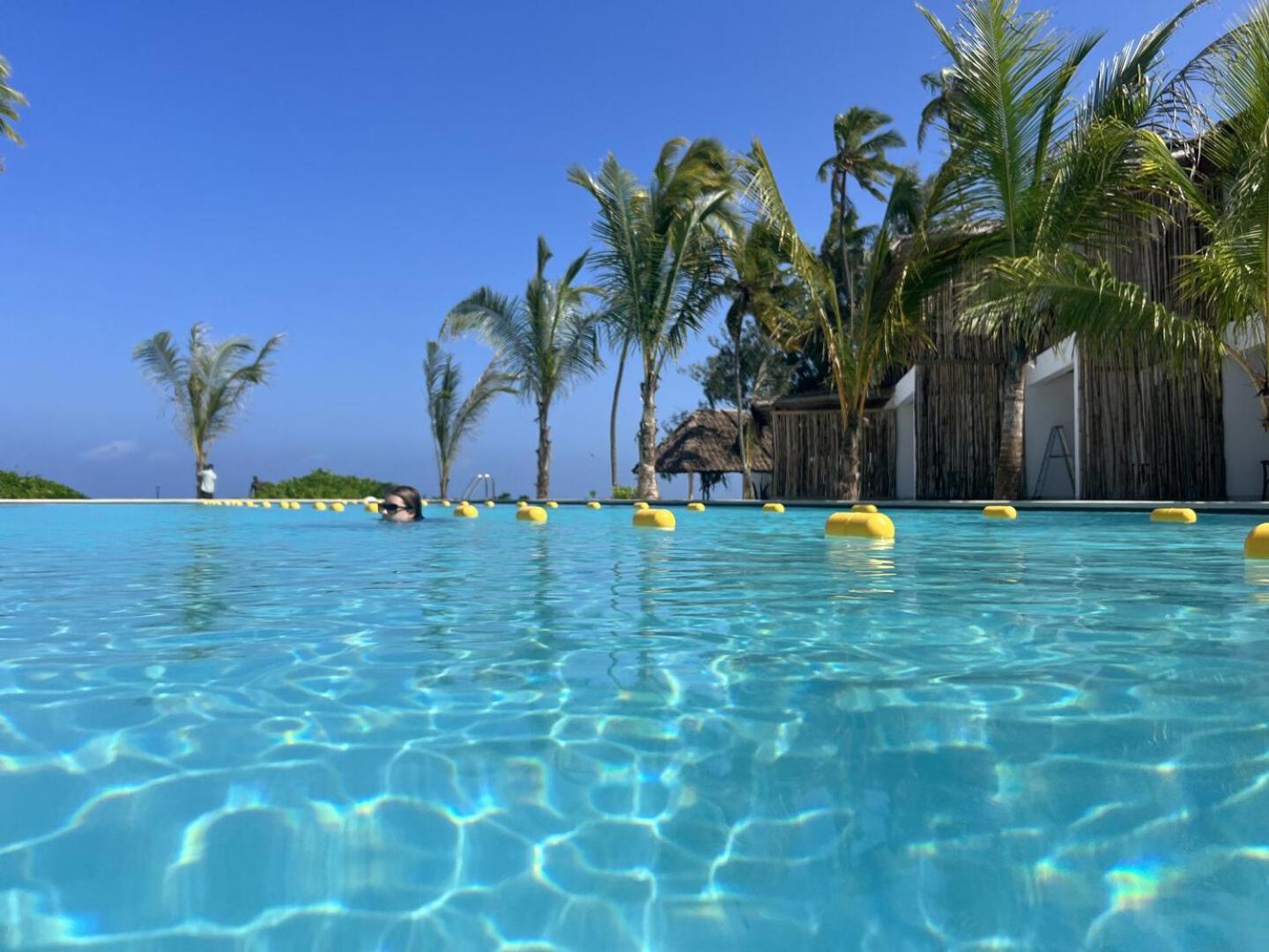 Infinity Beach Boutique Hotel & Spa Матемве Экстерьер фото