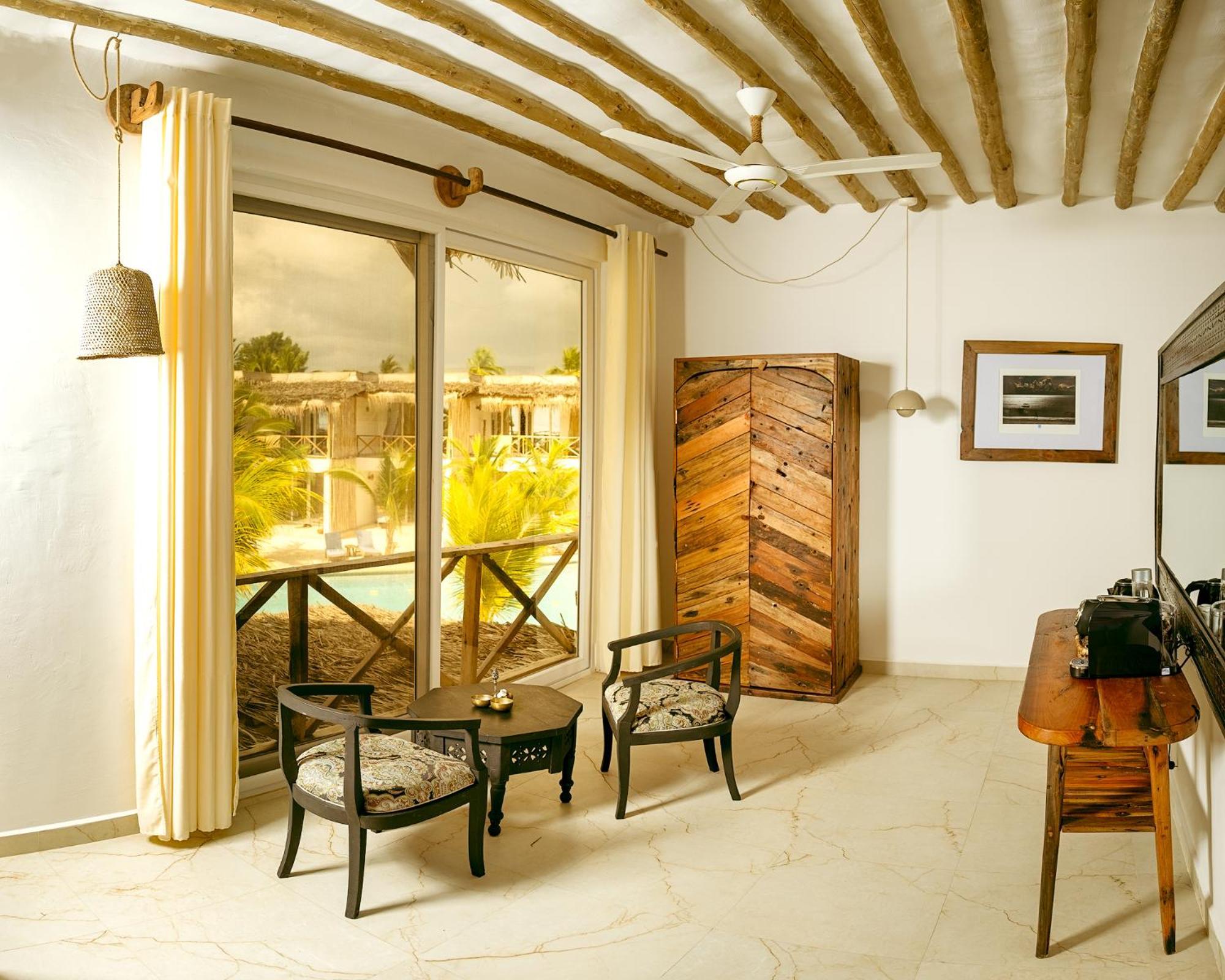 Infinity Beach Boutique Hotel & Spa Матемве Экстерьер фото